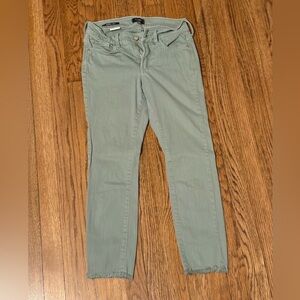 Green ankle length pants